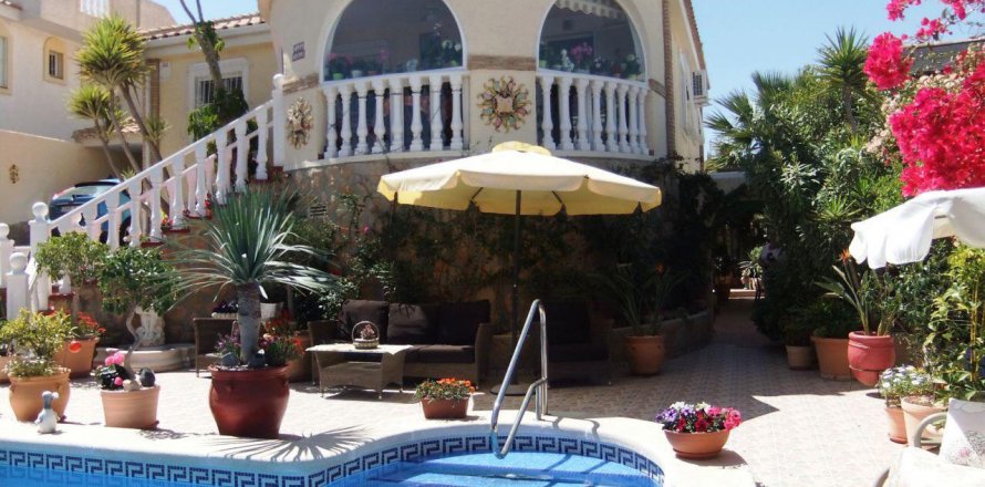 Villa i Gran Alacant, Alicante, Spanien 3 sovrum, 170 kvm. Nr. 58588