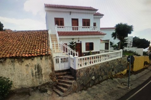 Villa till salu i Arona, Tenerife, Spanien 3 sovrum, 90 kvm. Nr. 57826 - foto 2
