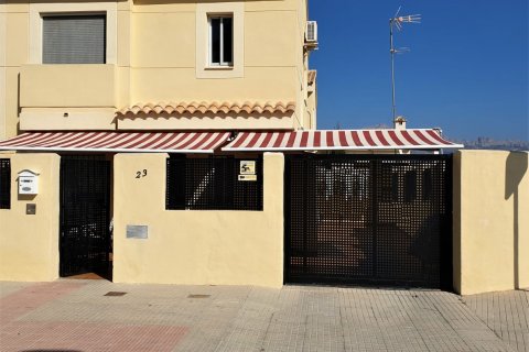 Bungalow till salu i Polop, Alicante, Spanien 3 sovrum, 145 kvm. Nr. 58347 - foto 2