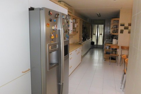 Lägenhet för uthyrning i Moralzarzal, Madrid, Spanien 6 sovrum, 313 kvm. Nr. 60876 - foto 29