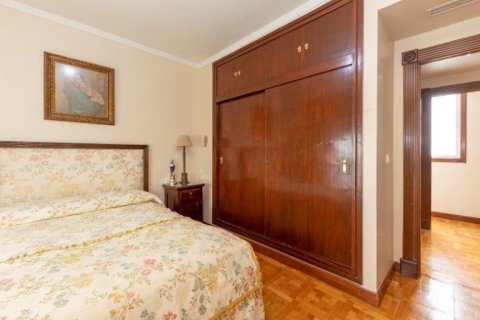 Lägenhet till salu Jerez de la Frontera, Cadiz, Spanien 4 sovrum, 371.15 kvm. Nr. 61015 - foto 24