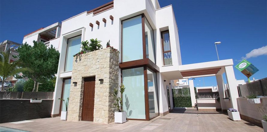 Villa in La Manga del Mar Menor, Murcia, Spain 3 bedrooms, 126 sq.m. No. 9691