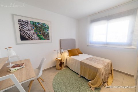 Apartment for sale in Gran Alacant, Alicante, Spain 3 bedrooms, 98 sq.m. No. 9492 - photo 15