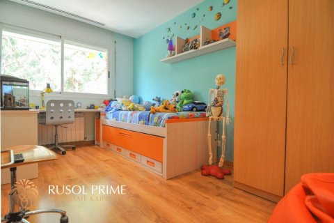 Townhouse for sale in Gava, Barcelona, Spain 4 bedrooms, 292 sq.m. No. 8860 - photo 18