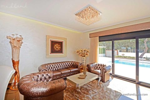 Villa for sale in Campoamor, Alicante, Spain 4 bedrooms, 154 sq.m. No. 9713 - photo 13