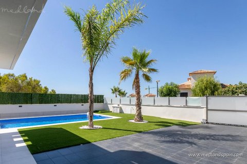 Villa for sale in Finestrat, Alicante, Spain 3 bedrooms, 145 sq.m. No. 9379 - photo 4