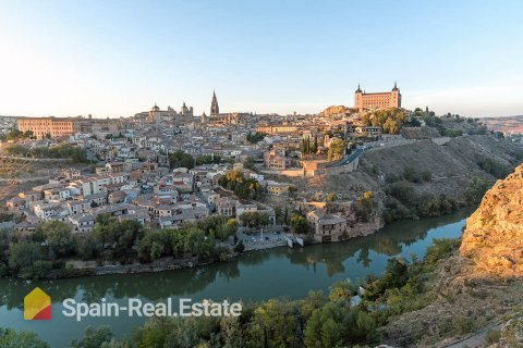 How to make money on investments in real estate in Spain