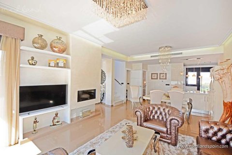 Villa for sale in Campoamor, Alicante, Spain 4 bedrooms, 154 sq.m. No. 9713 - photo 14