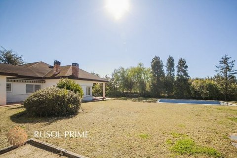 Villa for sale in Sant Andreu de Llavaneres, Barcelona, Spain 4 bedrooms, 400 sq.m. No. 8782 - photo 10