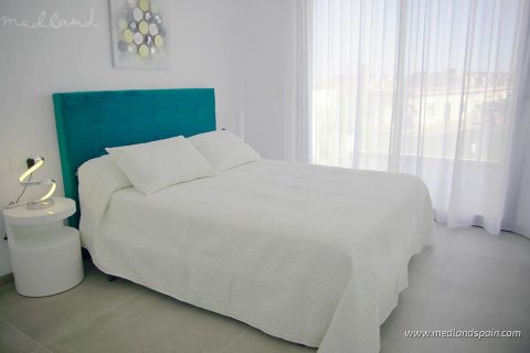 Villa for sale in Los Montesinos, Alicante, Spain 3 bedrooms, 118 sq.m. No. 9335 - photo 8