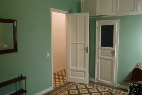 Apartment for rent in Madrid, Spain 4 bedrooms, 270 sq.m. No. 1686 - photo 21