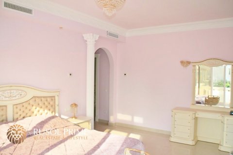 Villa for sale in Platja D'aro, Girona, Spain 5 bedrooms, 500 sq.m. No. 8814 - photo 7