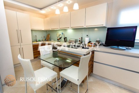 Penthouse for sale in Gava, Barcelona, Spain 3 bedrooms, 135 sq.m. No. 8720 - photo 18