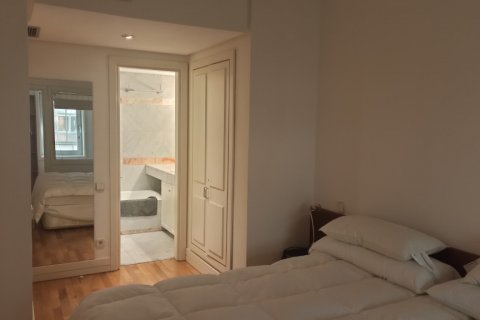 Apartment for rent in Madrid, Spain 1 bedroom, 70 sq.m. No. 2291 - photo 14