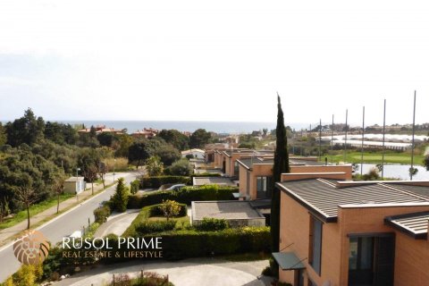 House for sale in Caldes d'Estrac, Barcelona, Spain 5 bedrooms, 450 sq.m. No. 8781 - photo 3