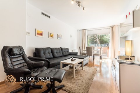 Apartment for sale in Gava, Barcelona, Spain 4 bedrooms, 103 sq.m. No. 8950 - photo 10