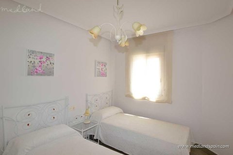 Townhouse for sale in Santa Pola, Alicante, Spain 3 bedrooms, 88 sq.m. No. 9790 - photo 13
