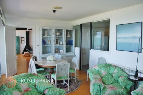 Villa for sale in Sitges, Barcelona, Spain 5 bedrooms, 420 sq.m. No. 8904 - photo 9