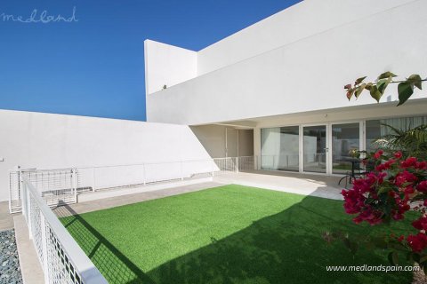 Apartment for sale in Los Balcones, Alicante, Spain 2 bedrooms, 72 sq.m. No. 9180 - photo 2
