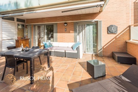 Apartment for sale in Gava, Barcelona, Spain 4 bedrooms, 103 sq.m. No. 8950 - photo 5