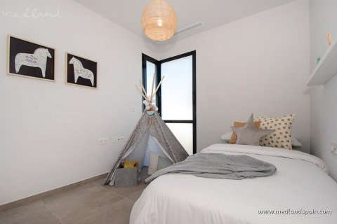 Villa for sale in Daya Nueva, Alicante, Spain 3 bedrooms, 150 sq.m. No. 9326 - photo 7