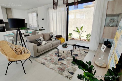 Villa for sale in Polop, Alicante, Spain 3 bedrooms, 110 sq.m. No. 9678 - photo 2