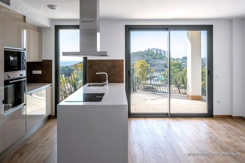 Apartment for sale in Villajoyosa, Alicante, Spain 3 bedrooms, 99 sq.m. No. 9059 - photo 5