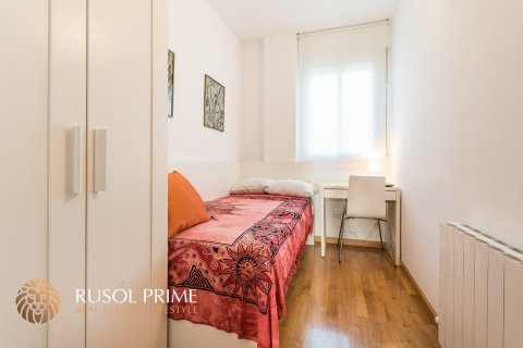 Apartment for sale in Gava, Barcelona, Spain 4 bedrooms, 103 sq.m. No. 8950 - photo 17