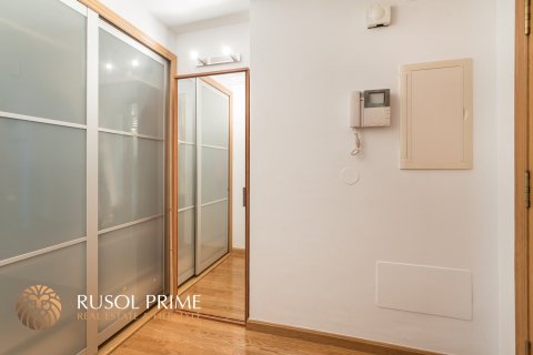 Apartment for sale in Gava, Barcelona, Spain 4 bedrooms, 103 sq.m. No. 8950 - photo 20