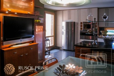 Apartment for sale in Madrid, Spain 7 bedrooms, 550 sq.m. No. 8926 - photo 17