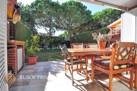 Townhouse for sale in Gava, Barcelona, Spain 4 bedrooms, 290 sq.m. No. 8743 - photo 17