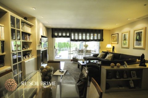 Townhouse for sale in Gava, Barcelona, Spain 5 bedrooms, 292 sq.m. No. 8723 - photo 9