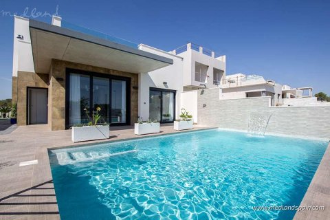 Villa for sale in San Miguel de Salinas, Alicante, Spain 3 bedrooms, 92 sq.m. No. 9367 - photo 1