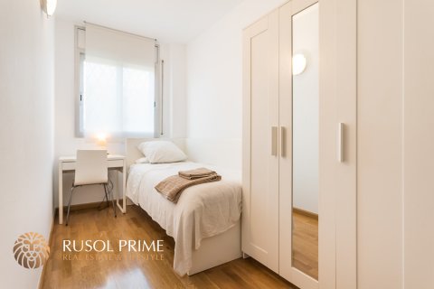 Apartment for sale in Gava, Barcelona, Spain 4 bedrooms, 103 sq.m. No. 8950 - photo 15