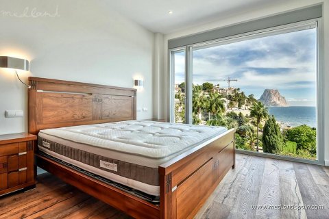 Villa for sale in Calpe, Alicante, Spain 3 bedrooms, 600 sq.m. No. 9404 - photo 8
