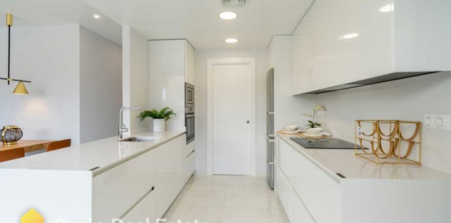 Apartment in Benidorm, Alicante, Spain 3 bedrooms, 129.32 sq.m. No. 1300
