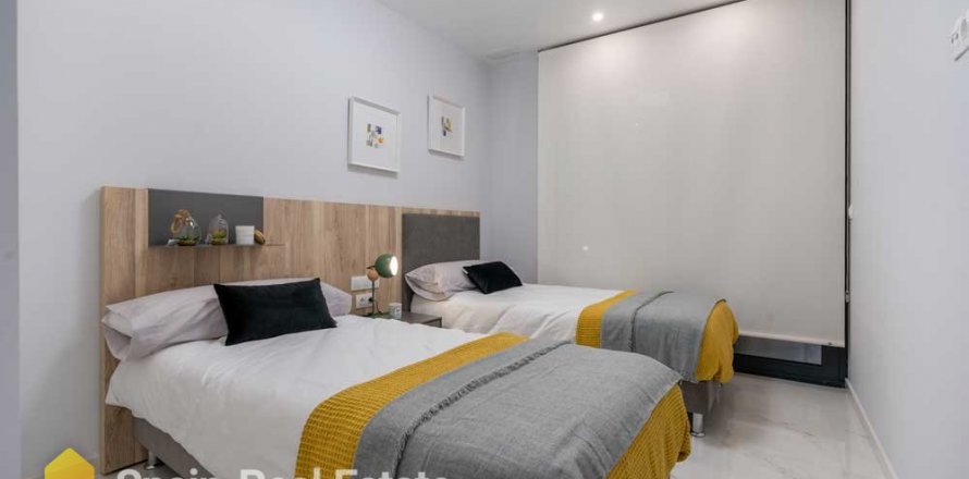 Apartment in Benidorm, Alicante, Spain 3 bedrooms, 129.32 sq.m. No. 1305