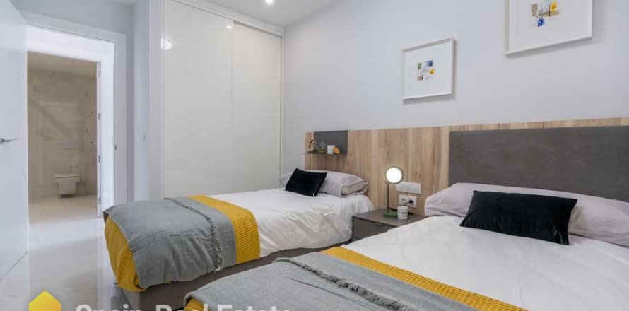 Apartment in Benidorm, Alicante, Spain 3 bedrooms, 129.32 sq.m. No. 1307