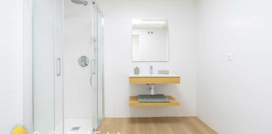 Apartment in Denia, Alicante, Spain 2 bedrooms, 78.08 sq.m. No. 1369