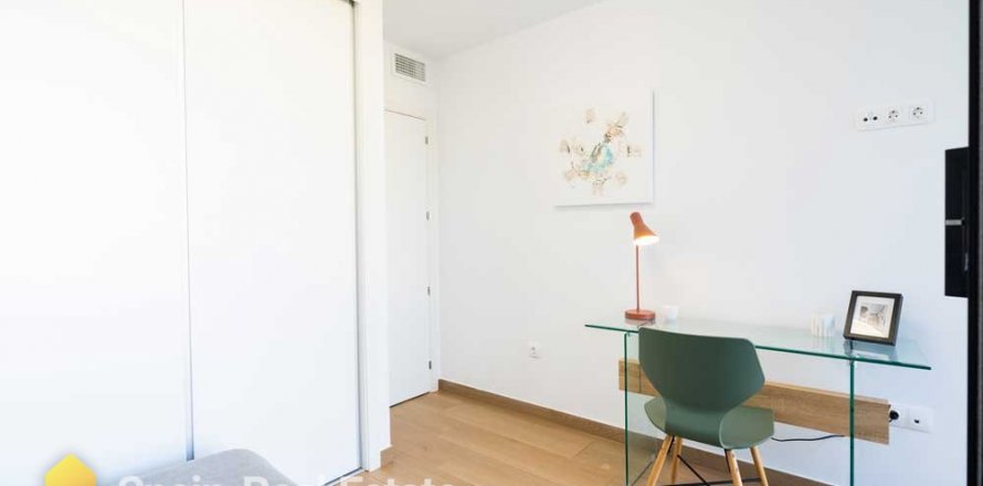 Apartment in Denia, Alicante, Spain 2 bedrooms, 88.11 sq.m. No. 1320