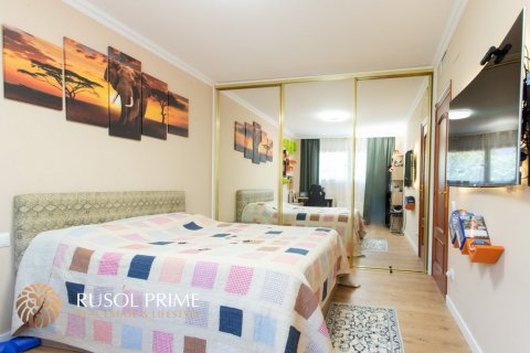 Townhouse for sale in Castelldefels, Barcelona, Spain 4 bedrooms, 500 sq.m. No. 8978 - photo 19