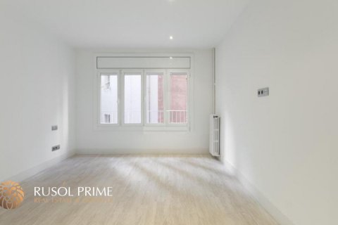Apartment for sale in Barcelona, Spain 5 bedrooms, 180 sq.m. No. 8752 - photo 6