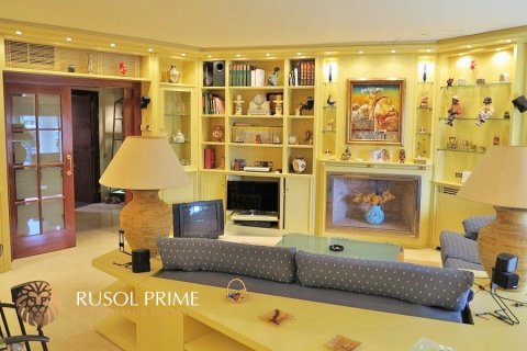 Apartment for sale in Sitges, Barcelona, Spain 4 bedrooms, 300 sq.m. No. 8853 - photo 8