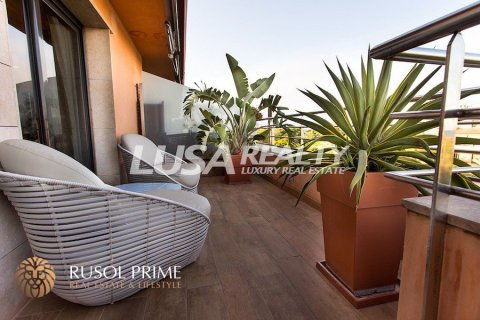 Penthouse for sale in Gava, Barcelona, Spain 3 bedrooms, 135 sq.m. No. 8720 - photo 4
