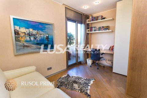 Penthouse for sale in Gava, Barcelona, Spain 3 bedrooms, 135 sq.m. No. 8720 - photo 3