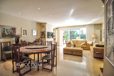Townhouse for sale in Gava, Barcelona, Spain 4 bedrooms, 290 sq.m. No. 8743 - photo 20