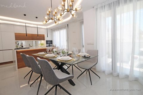 Villa for sale in Torrevieja, Alicante, Spain 3 bedrooms, 139 sq.m. No. 9269 - photo 5