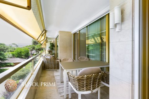 Apartment for sale in Barcelona, Spain 4 bedrooms, 325 sq.m. No. 8979 - photo 19