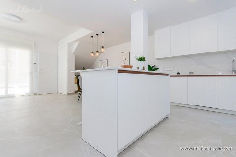 Apartment for sale in San Miguel de Salinas, Alicante, Spain 3 bedrooms, 92 sq.m. No. 9661 - photo 10