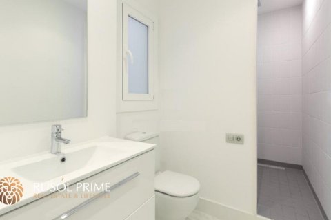 Apartment for sale in Barcelona, Spain 5 bedrooms, 180 sq.m. No. 8752 - photo 8